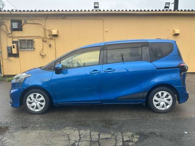 トヨタ シエンタ　ハイブリッド ハイブリッド １．５ Ｇ H28年 (関東) 99