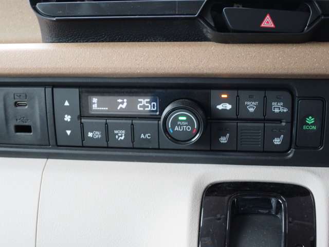 ホンダ Ｎ　ＢＯＸ ６６０ ４ＷＤ R6年 () 99