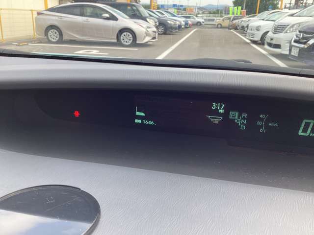 トヨタ プリウス １．８ Ｇ H23年 () 99