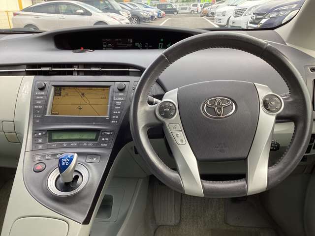 トヨタ プリウス １．８ Ｇ H23年 () 99