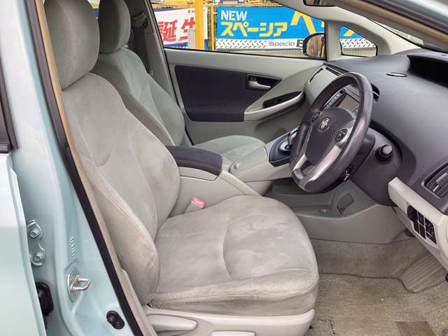 トヨタ プリウス １．８ Ｇ H23年 () 99