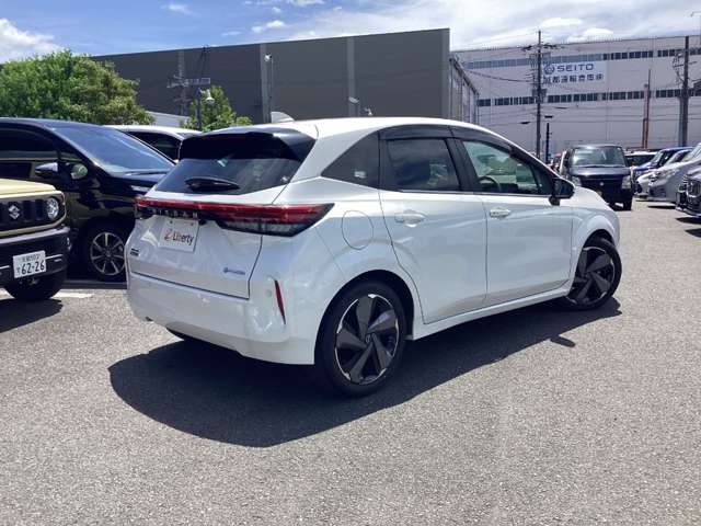 日産 ノートオーラ １．２ Ｇ レザーエディション R5年 (近畿) 99