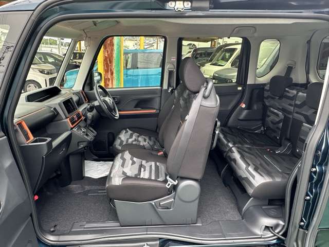 ダイハツ タント ６６０ ファンクロス ＥＣＯＩＤＬＥ非装着車 R7年 () 99