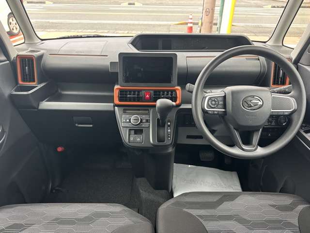 ダイハツ タント ６６０ ファンクロス ＥＣＯＩＤＬＥ非装着車 R7年 () 99