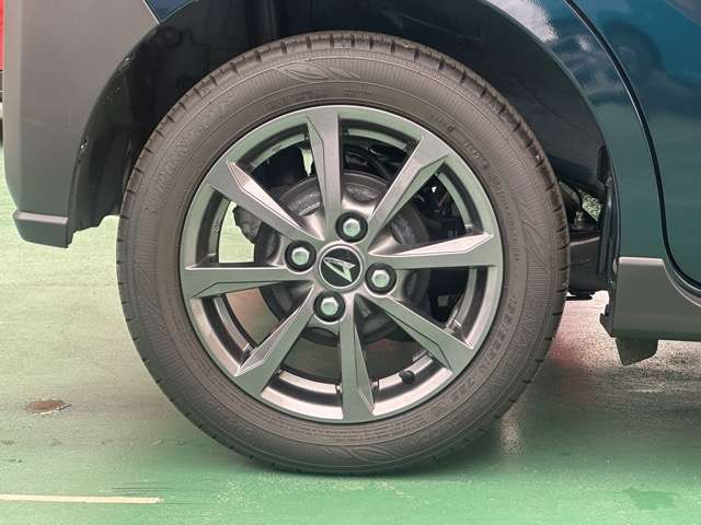 ダイハツ タント ６６０ ファンクロス ＥＣＯＩＤＬＥ非装着車 R7年 () 99