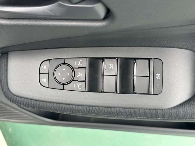 日産 ノート １．２ Ｓ R3年 () 99