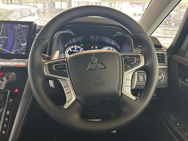 三菱 デリカ　Ｄ：５ ２．２ シャモニー 電動サイドステップ非装着車 ディーゼルターボ ４ＷＤ R8年 () 99