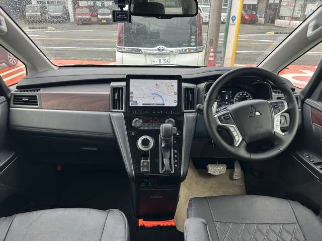 三菱 デリカ　Ｄ：５ ２．２ Ｐ ディーゼルターボ ４ＷＤ R6年 () 99
