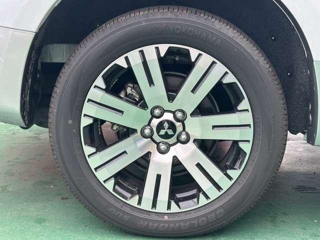 三菱 デリカ　Ｄ：５ ２．２ Ｐ ディーゼルターボ ４ＷＤ R6年 () 99
