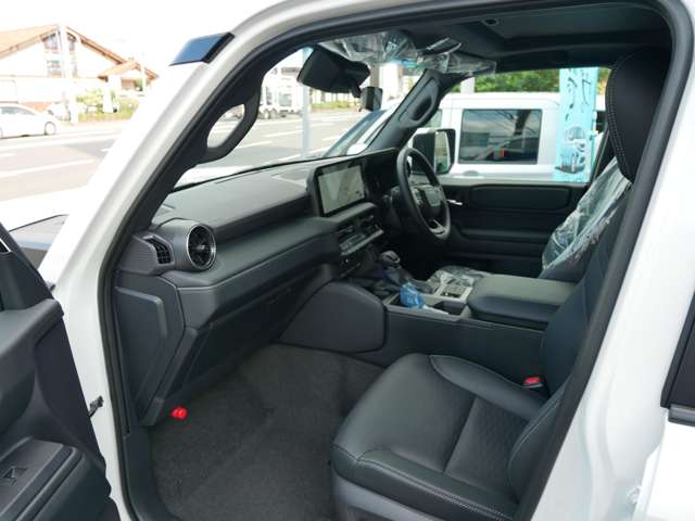 トヨタ ランドクルーザー２５０ ２．７ ＶＸ ４ＷＤ R8年 (東海) 99