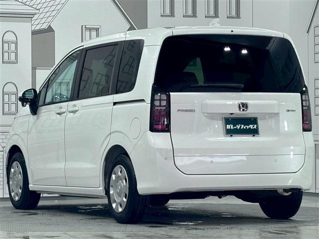 ホンダ フリード　ハイブリッド １．５ Ｅ：ＨＥＶ エアー R8年 (甲信越・北陸) 99