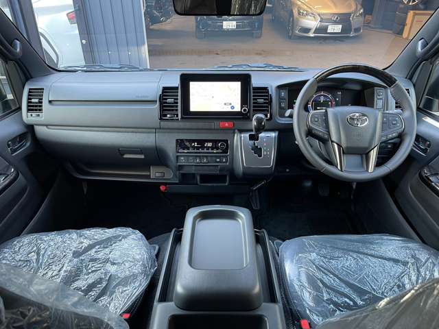 トヨタ ハイエースバン ２．８ スーパーＧＬ ダークプライムＩＩ ロングボディ ディーゼルターボ ４ＷＤ R8年 () 99