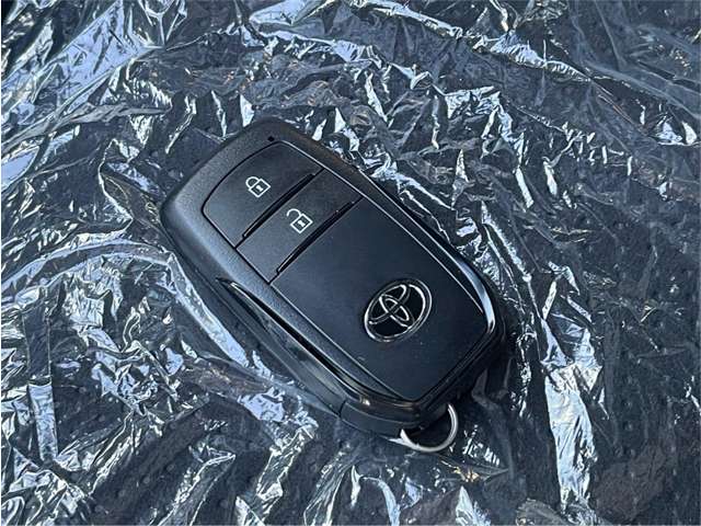 トヨタ ハイエースバン ２．８ スーパーＧＬ ダークプライムＩＩ ロングボディ ディーゼルターボ ４ＷＤ R8年 () 99