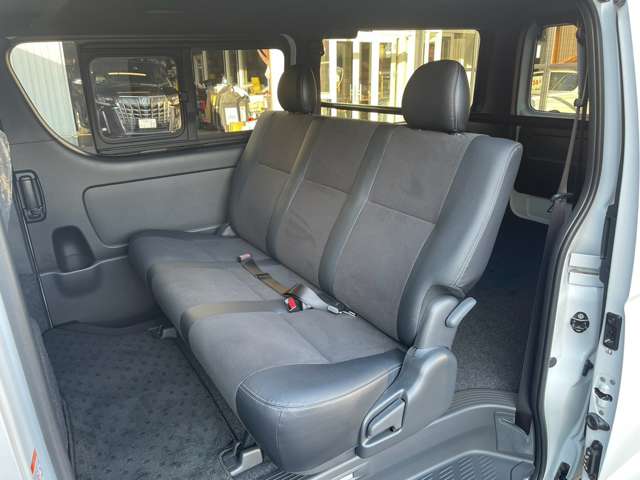 トヨタ ハイエースバン ２．８ スーパーＧＬ ダークプライムＩＩ ロングボディ ディーゼルターボ ４ＷＤ R8年 () 99