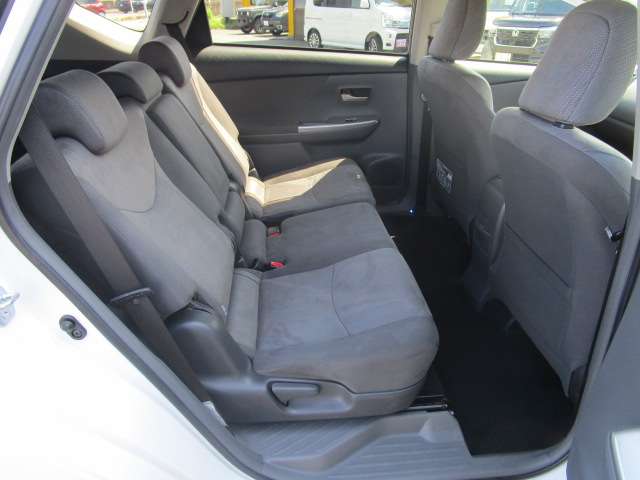 トヨタ プリウスΑ １．８ Ｇ H24年 () 99