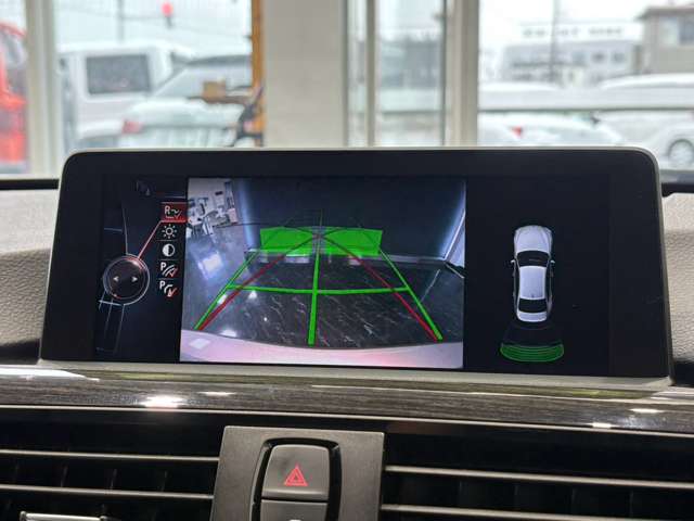 ＢＭＷ ３シリーズ ３２０Ｉ Ｘドライブ ラグジュアリー ４ＷＤ H25年 () 99