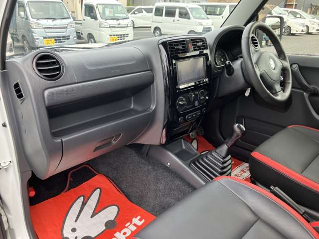 スズキ ジムニー ６６０ クロスアドベンチャー ４ＷＤ H25年 () 99