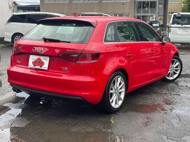 アウディ Ａ３　スポーツバック １．８ ＴＦＳＩ クワトロ ４ＷＤ H27年 (東北) 99