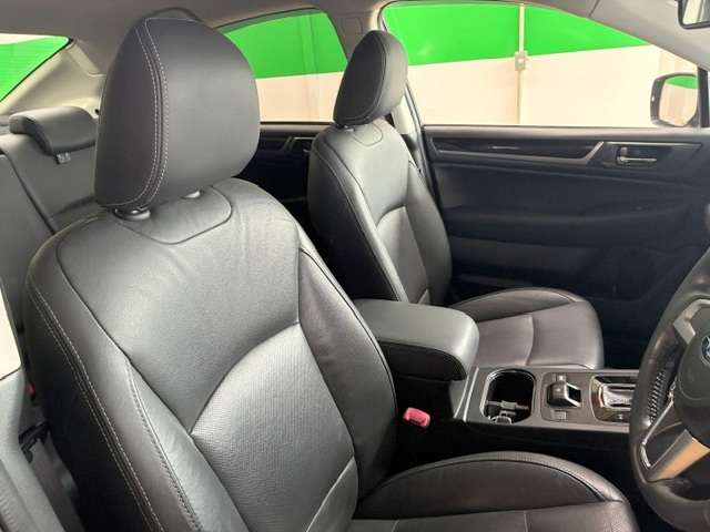 スバル レガシィＢ４ ２．５ リミテッド ４ＷＤ H29年 (関東) 99