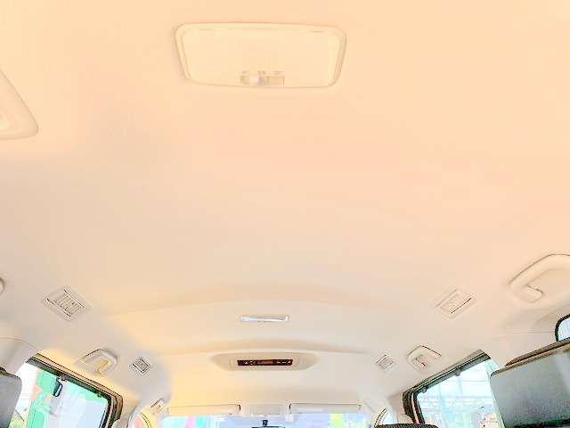 トヨタ ヴォクシー ２．０ Ｘ H29年 (関東) 99
