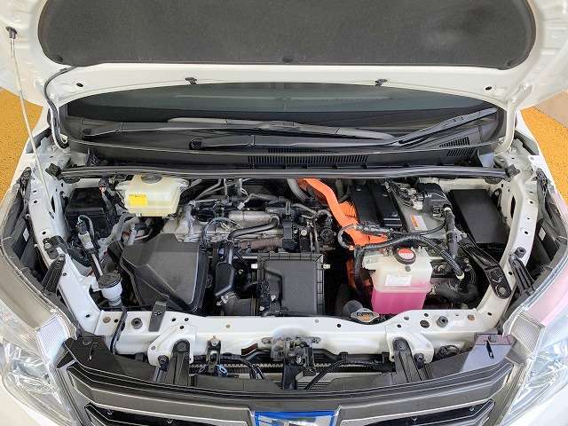トヨタ ノア １．８ ハイブリッド Ｇ H27年 (関東) 99