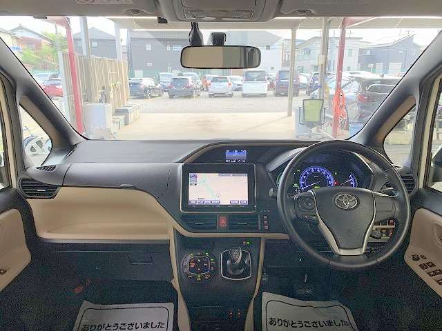 トヨタ ノア １．８ ハイブリッド Ｇ H27年 (関東) 99