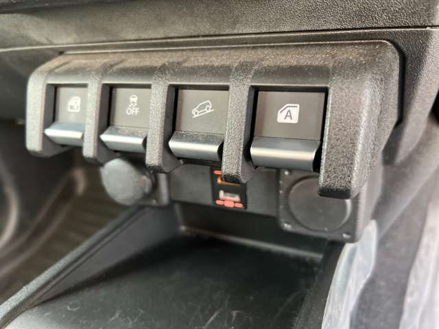 スズキ ジムニー　ノマド １．５ ＦＣ ４ＷＤ R7年 (近畿) 99