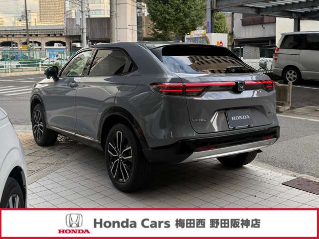 ホンダ ヴェゼル １．５ Ｅ：ＨＥＶ Ｚ R7年 (近畿) 99