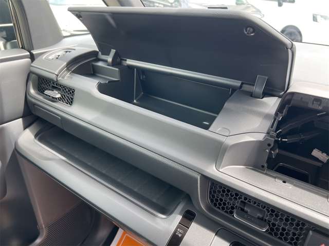 ホンダ ステップワゴン １．５ スパーダ R8年 (近畿) 99