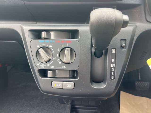 ダイハツ ミラ　イース ６６０ Ｌ ＳＡＩＩＩ R8年 () 99