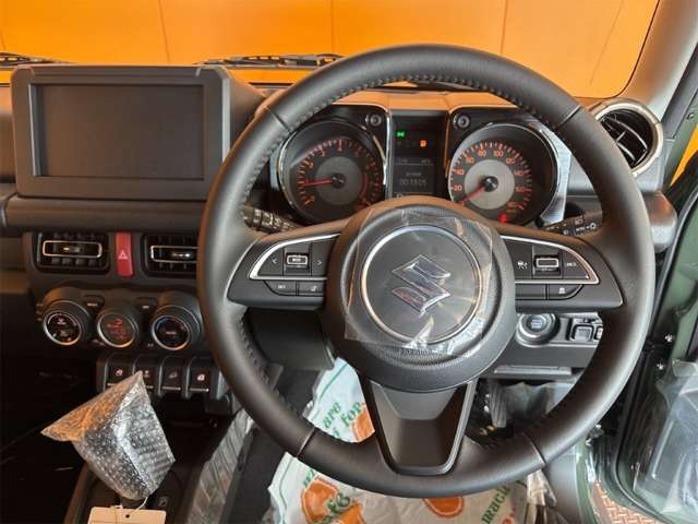スズキ ジムニー　ノマド １．５ ＦＣ ４ＷＤ R7年 () 99