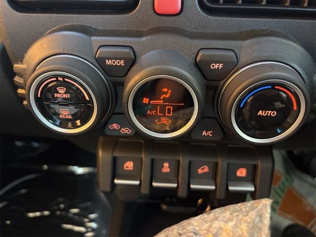 スズキ ジムニー　ノマド １．５ ＦＣ ４ＷＤ R7年 () 99