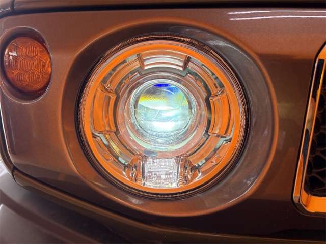 スズキ ジムニー　ノマド １．５ ＦＣ ４ＷＤ R7年 () 99