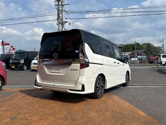 日産 セレナ １．２ Ｅ－ＰＯＷＥＲ ハイウェイスター Ｖ R3年 (近畿) 99