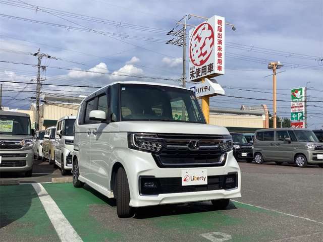 ホンダ Ｎ　ＢＯＸ カスタム ６６０ Ｌ R3年 (近畿) 99