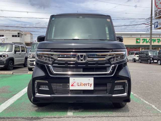ホンダ Ｎ　ＢＯＸ カスタム ６６０ Ｌ R4年 (近畿) 99