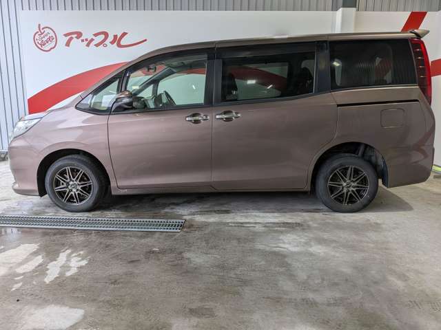 トヨタ ノア ２．０ Ｘ ４ＷＤ H26年 (東北) 99