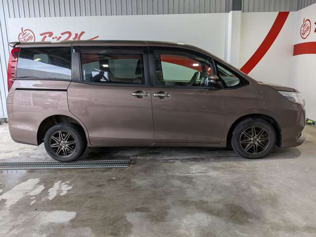 トヨタ ノア ２．０ Ｘ ４ＷＤ H26年 (東北) 99