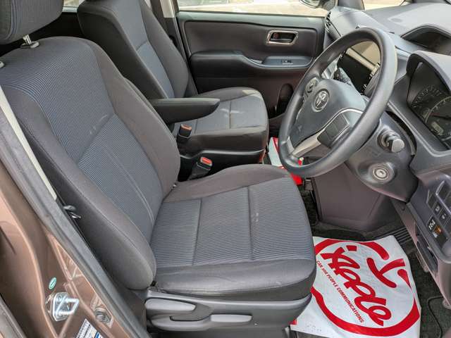 トヨタ ノア ２．０ Ｘ ４ＷＤ H26年 (東北) 99