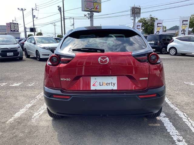 マツダ ＭＸ−３０ ２．０ R4年 (四国) 99