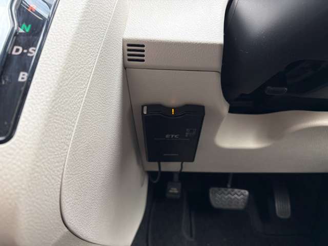 トヨタ シエンタ １．５ Ｇ R1年 () 99
