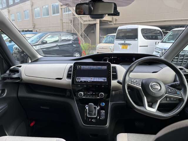 日産 セレナ １．２ Ｅ－ＰＯＷＥＲ ハイウェイスター Ｖ R1年 () 99