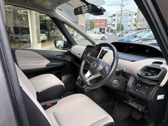日産 セレナ １．２ Ｅ－ＰＯＷＥＲ ハイウェイスター Ｖ R1年 () 99