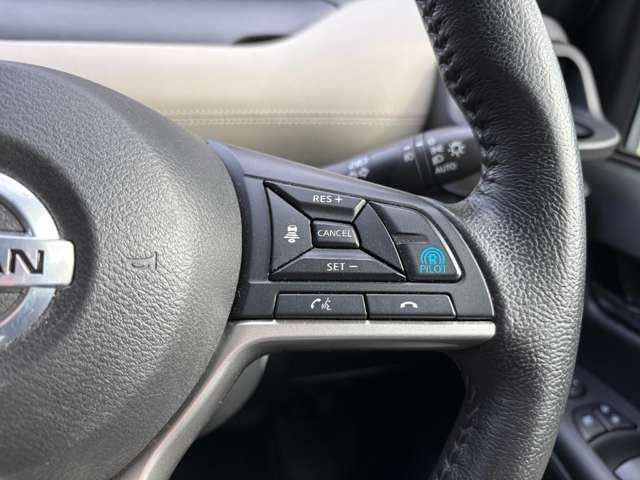 日産 セレナ １．２ Ｅ－ＰＯＷＥＲ ハイウェイスター Ｖ R1年 () 99