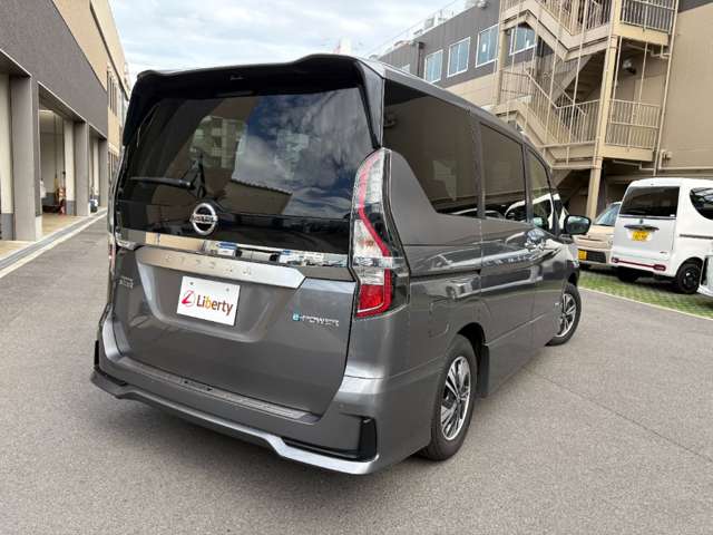 日産 セレナ １．２ Ｅ－ＰＯＷＥＲ ハイウェイスター Ｖ R1年 () 99