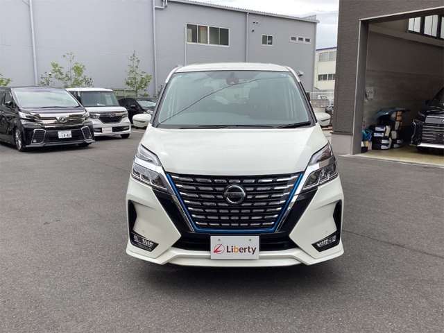 日産 セレナ １．２ Ｅ－ＰＯＷＥＲ ハイウェイスター Ｖ R4年 (近畿) 99