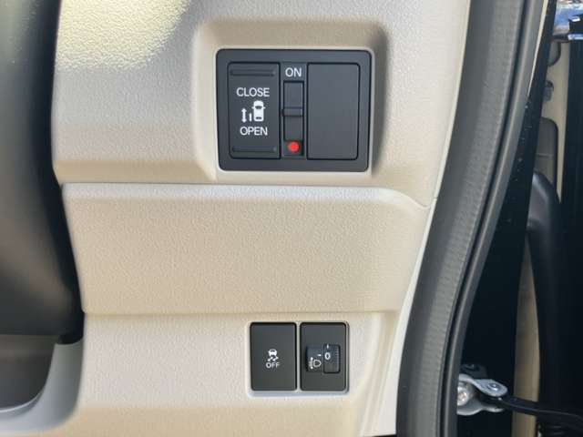 ホンダ Ｎ　ＢＯＸ ６６０ R8年 (近畿) 99