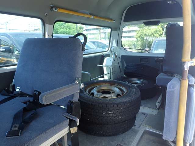 日産 キャラバンバン 車イス移動車 H24年 (近畿) 99