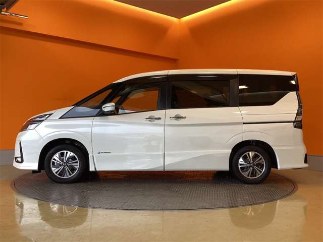 日産 セレナ １．２ Ｅ－ＰＯＷＥＲ ハイウェイスター Ｖ R3年 (近畿) 99