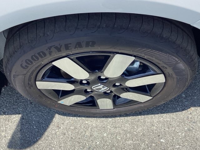 ホンダ フリード １．５ エアー ＥＸ R8年 (近畿) 99
